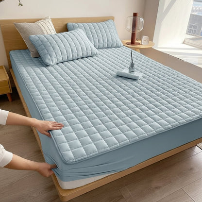 Waterproof Mattress Protector - Breathable Soft Fabric Fitted Bed Cover for Spills, Kids, Guest Room, Deep Pocket Fit