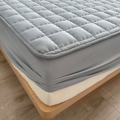 Waterproof Mattress Protector - Breathable Soft Fabric Fitted Bed Cover for Spills, Kids, Guest Room, Deep Pocket Fit