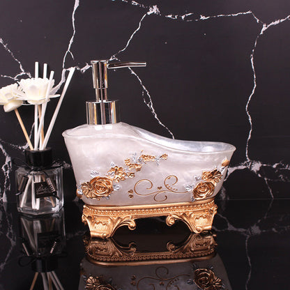 Classic Bathtub Shaped Soap Dispenser