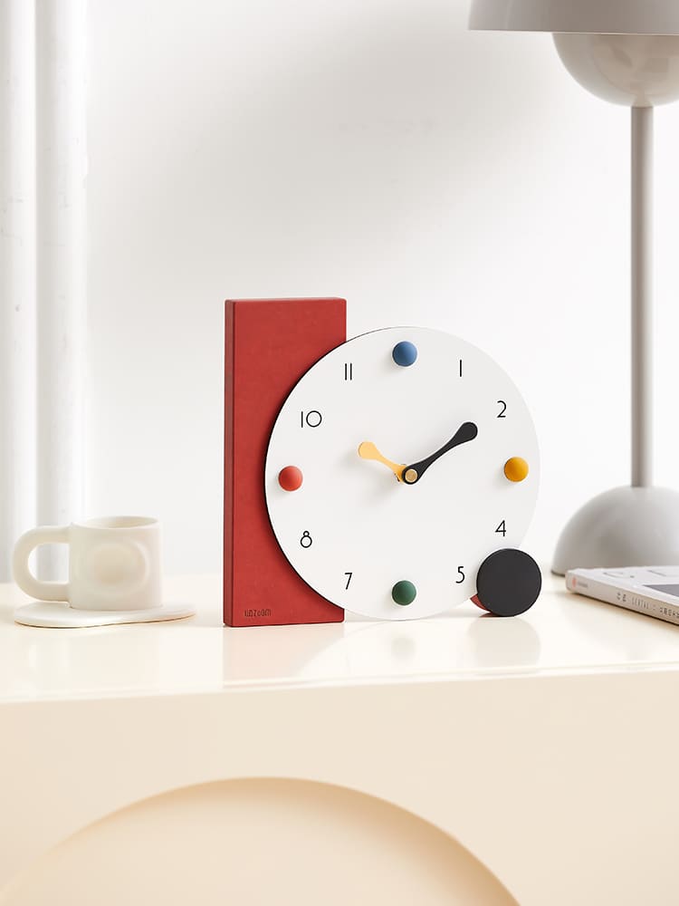 Modern Minimalist Colour Dot Desk Clock