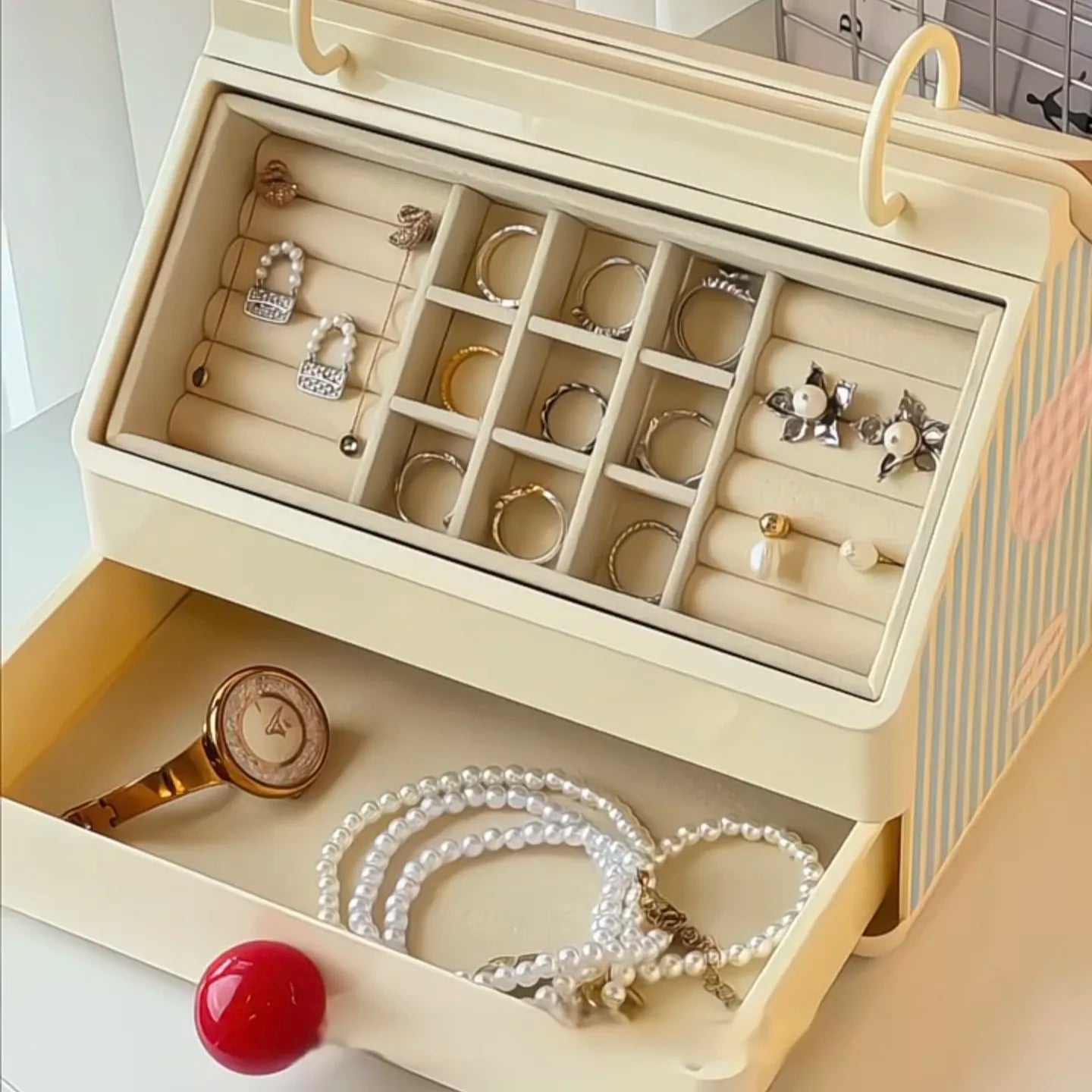 House-Shaped 9-Grid Jewelry Storage Box with Flip Cover
