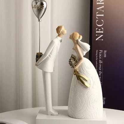 Wedding Gift Statue