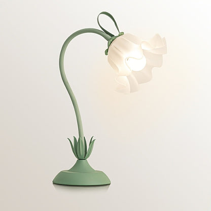 Floral Table Lamp USB Powered - Flower Shade Accent Light for Bedroom, Living Room, Reading Corner, Romantic Soft Glow